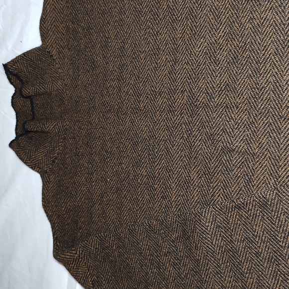 Tahari Turtle Neck Sweater - Picture 5 of 11